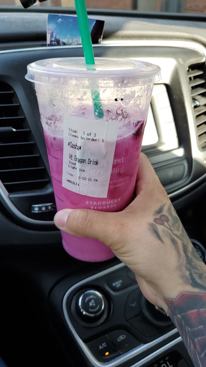 Venti Dragon Drink