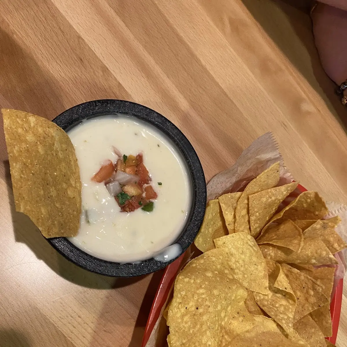 Chips & Queso