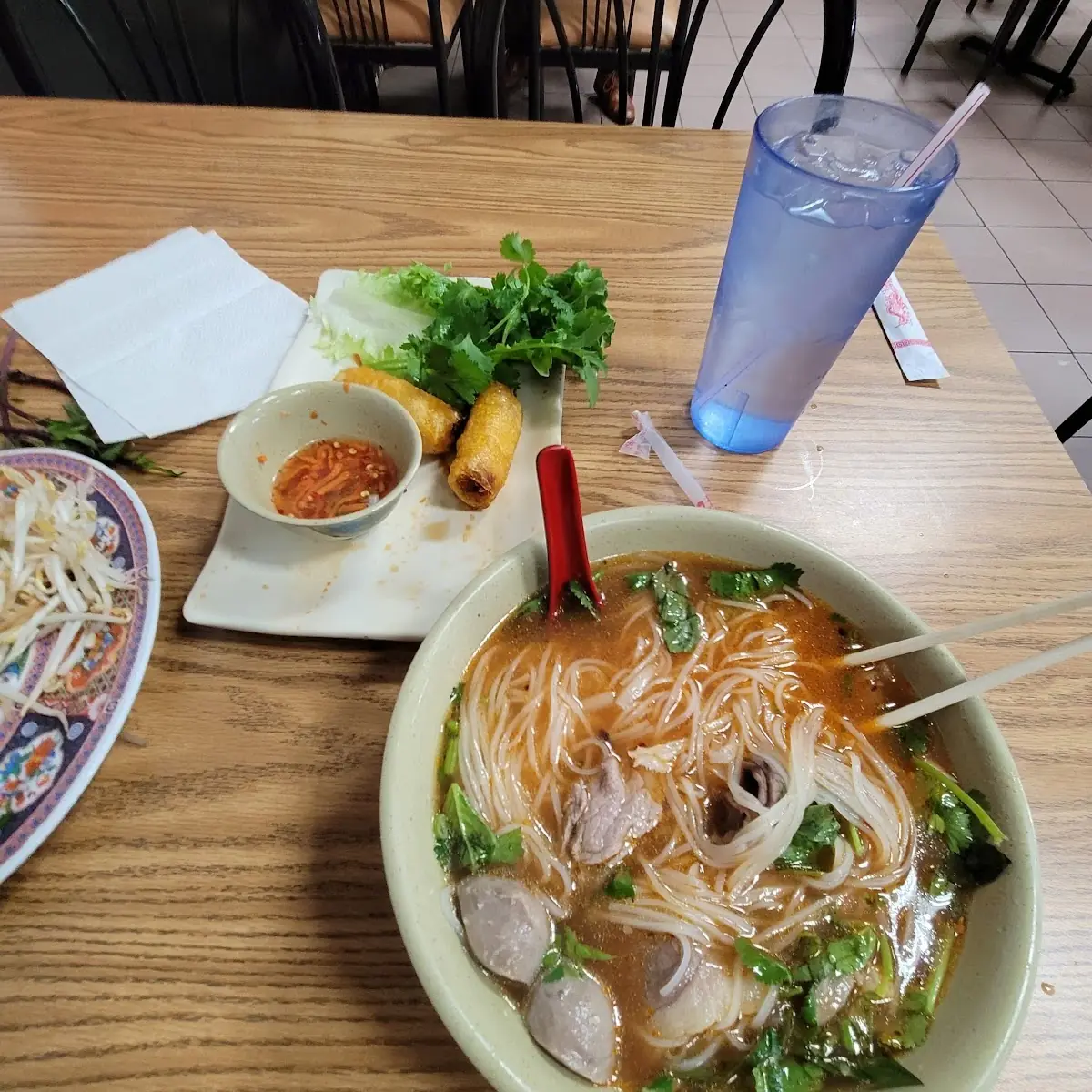 Pho DAC Biet
