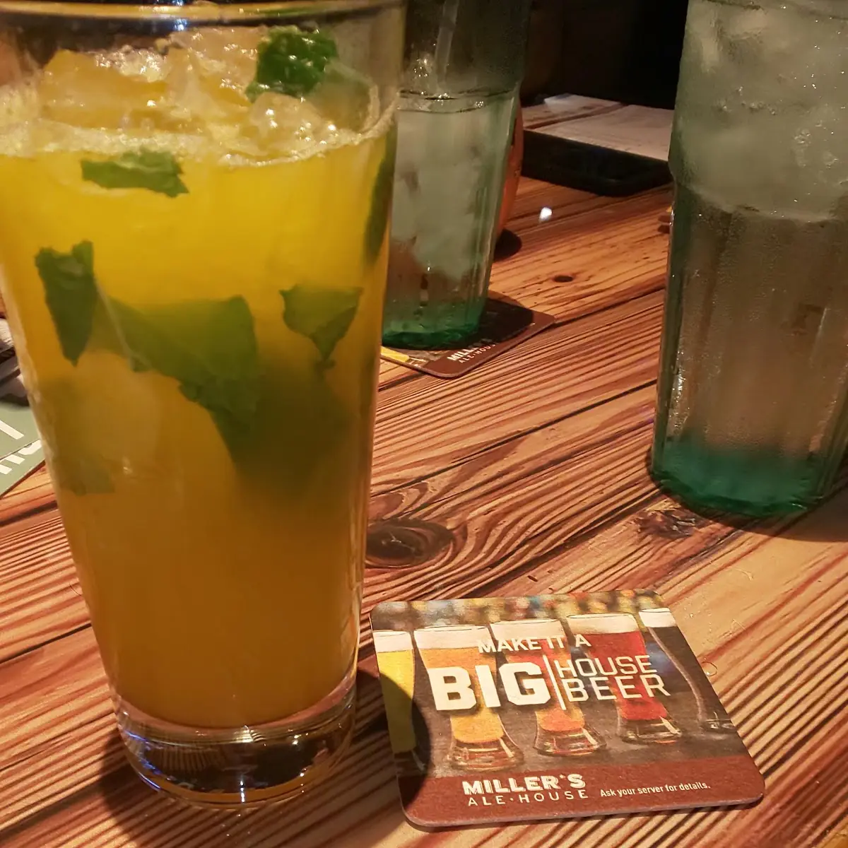 Pineapple Mango Mojito