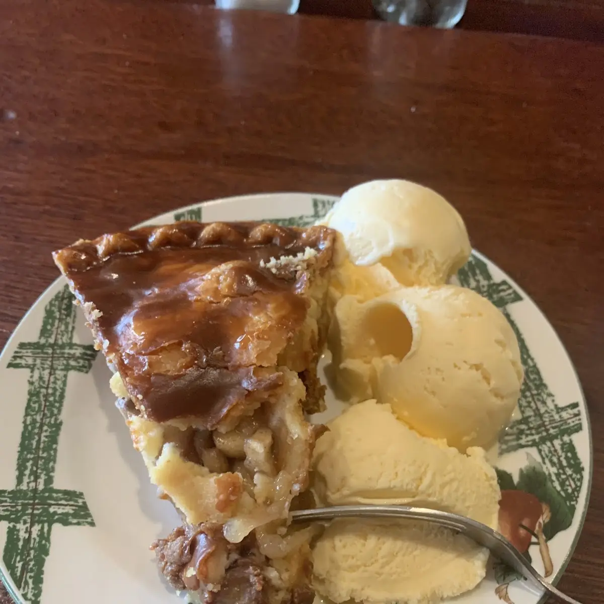 Caramel Apple Nut Pie
