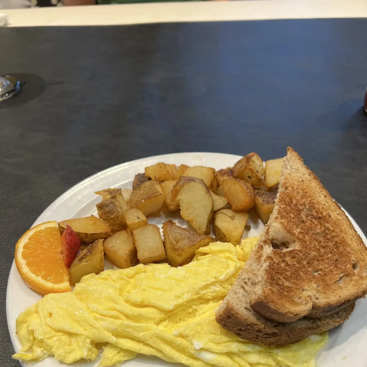 Western Omelette w Home Fries