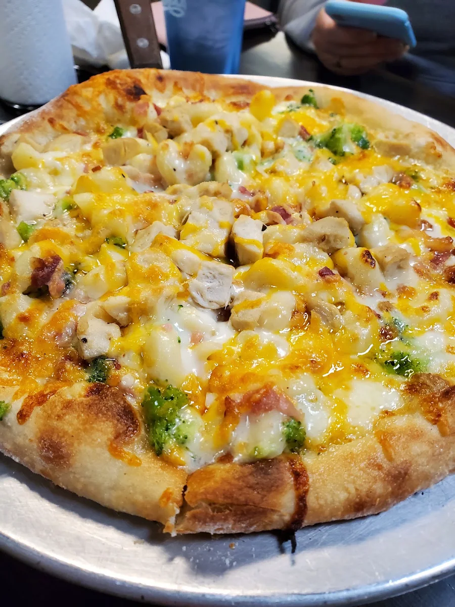 East Side Cheddar Pizza