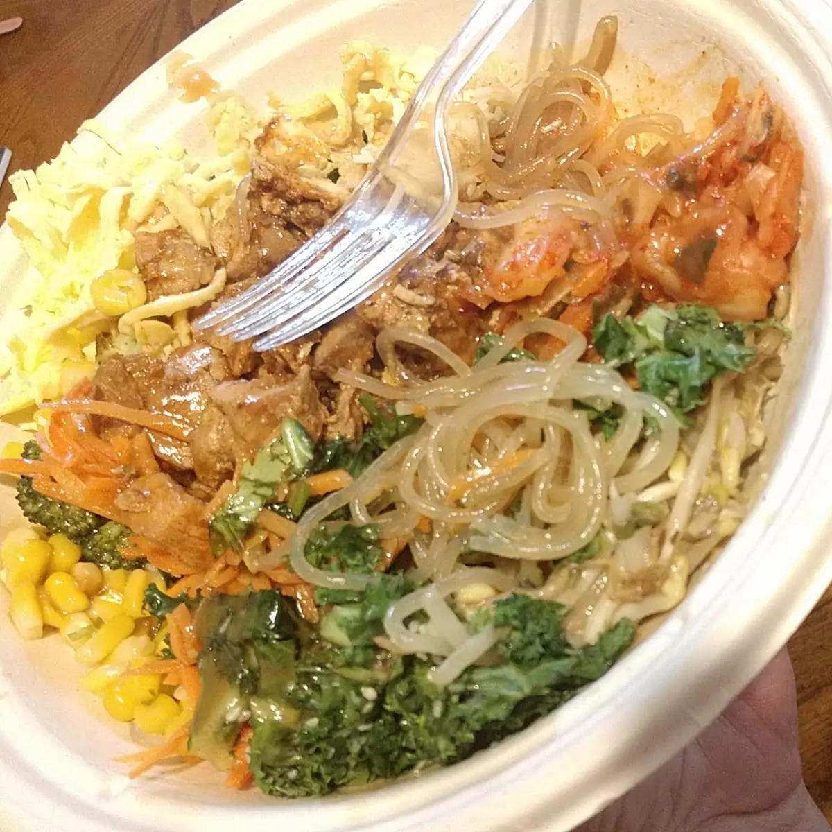Spicy Chicken Bowl with Various Veggies