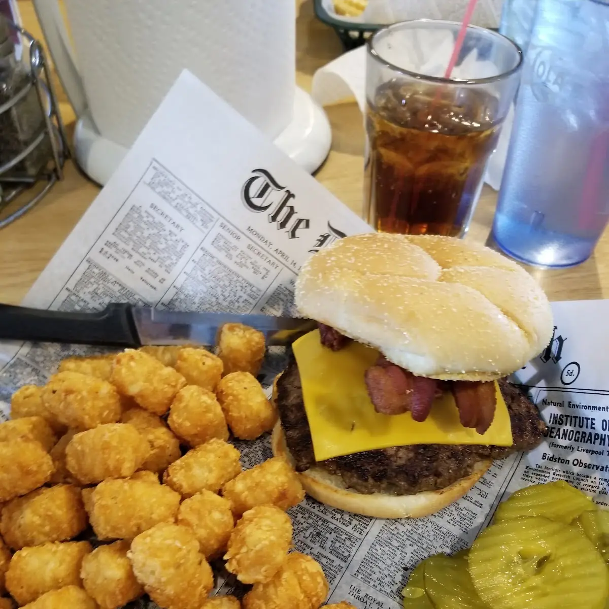 Bacon Cheeseburger w Tots