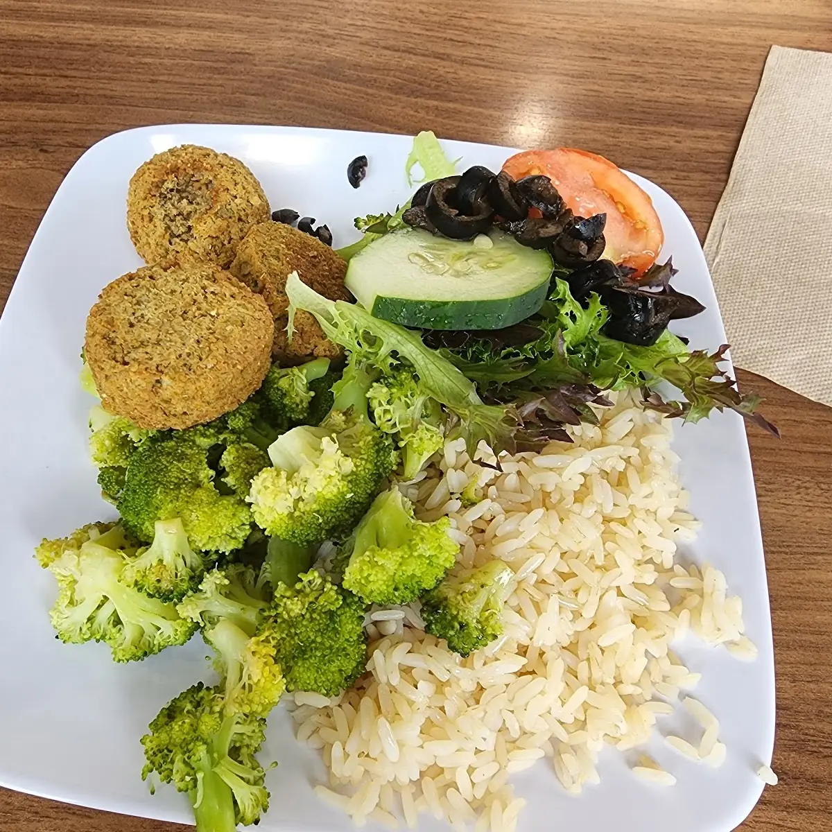 Falafel with Rice and Broccoli