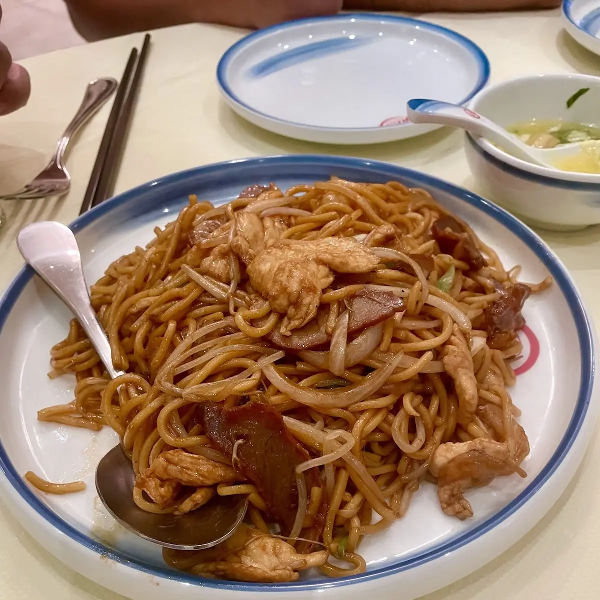 House Lo Mein