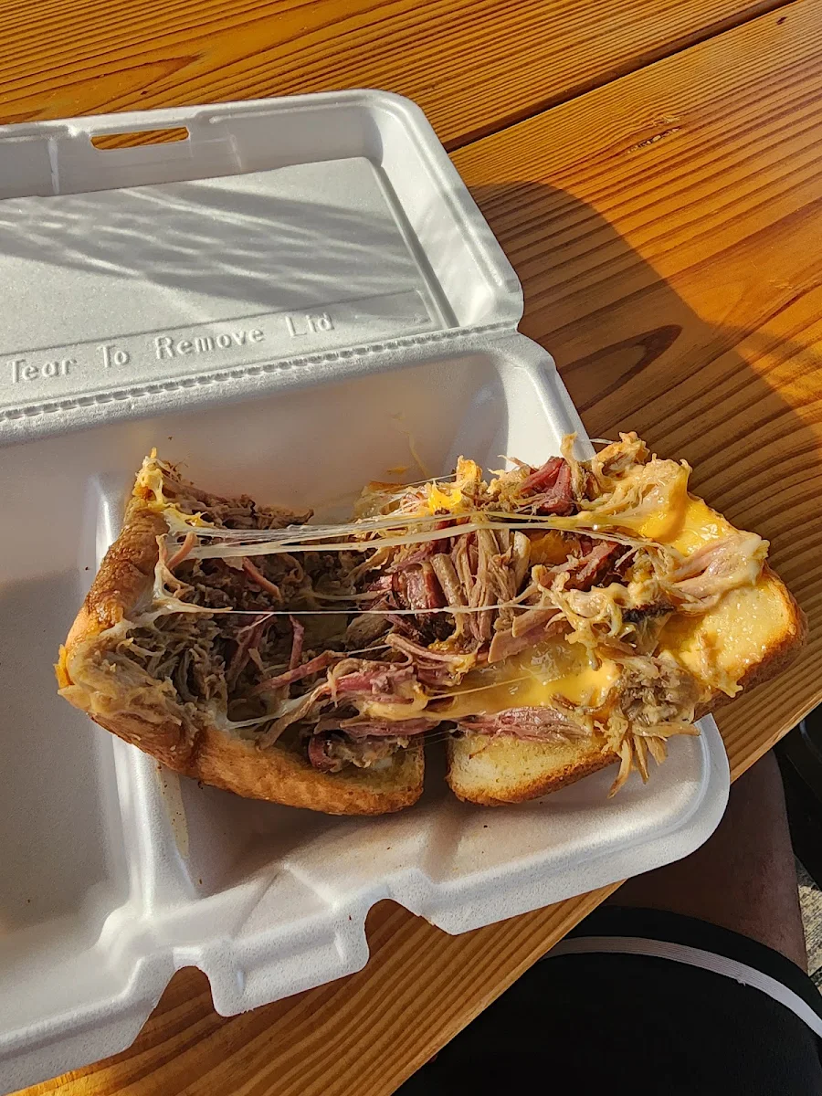 Pull Pork Grilled Cheese