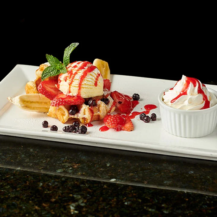 Symposium Strawberry Banana, SymposiumCafeRestaurant Bolton