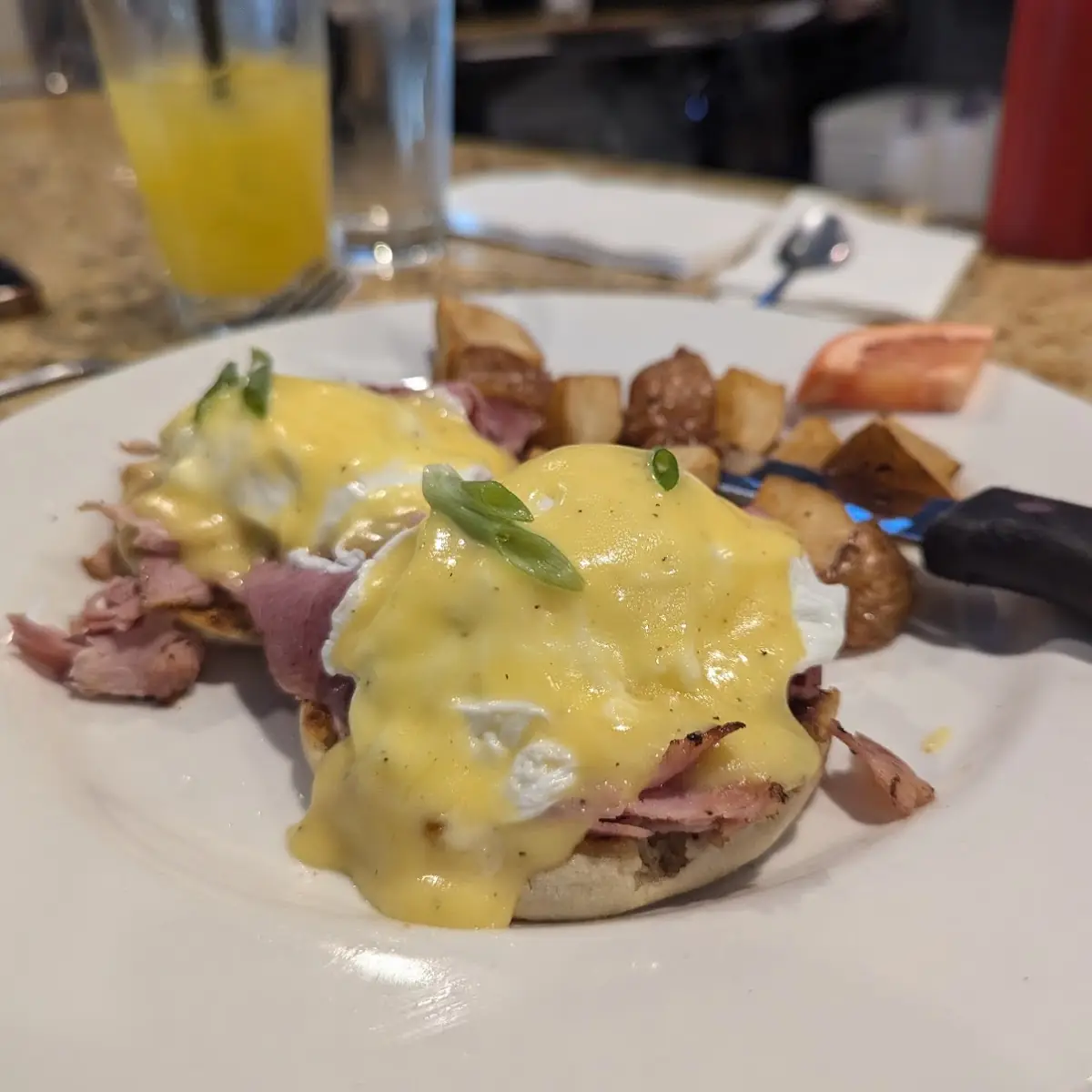 Eggs Benedict