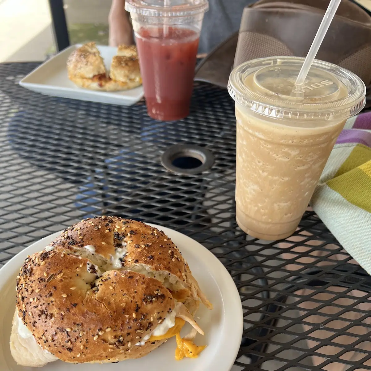 Plain Bagel w/ Cream Cheese