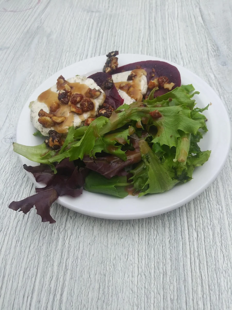 Noci Salad