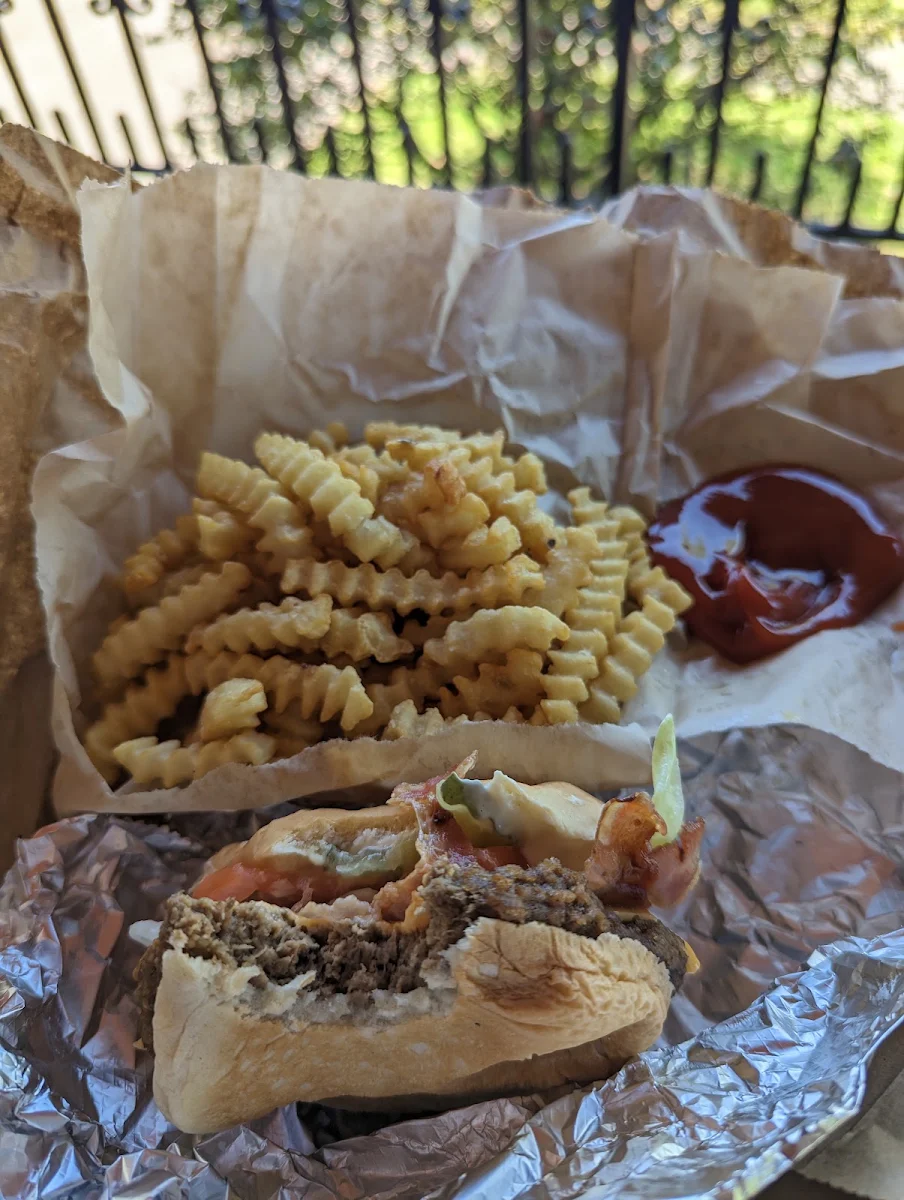 Bacon Cheeseburger with Fries