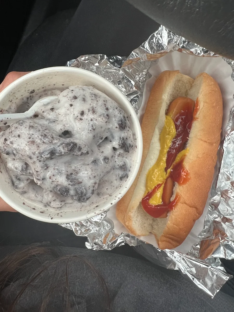 Vegan Hot Dog