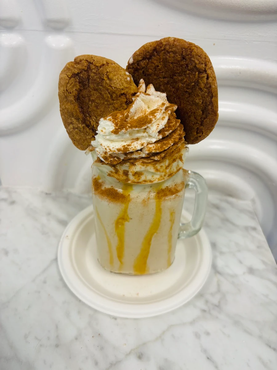 Fluffy-Nutter Milkshake