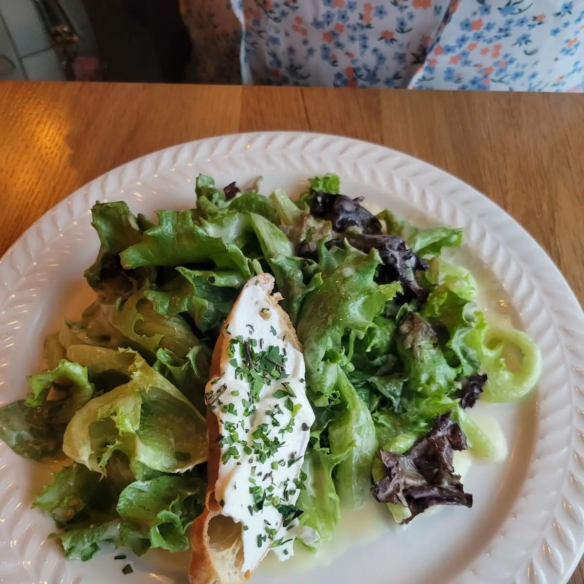 Simple Greens Salad
