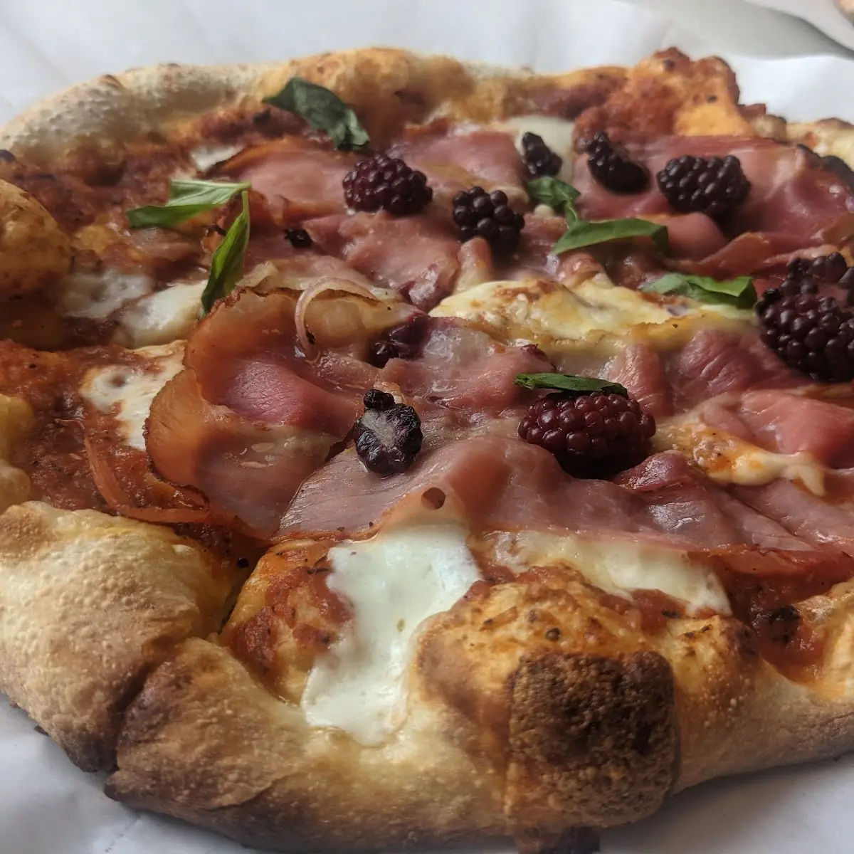 Viola Pizza Marinara Cheese Prosciutto Blackberries