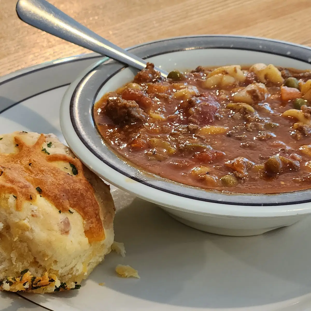Vegetable Beef Soup w Cheese Biscuit