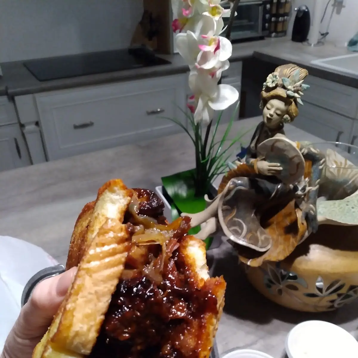 Burnt Ends Sandwich