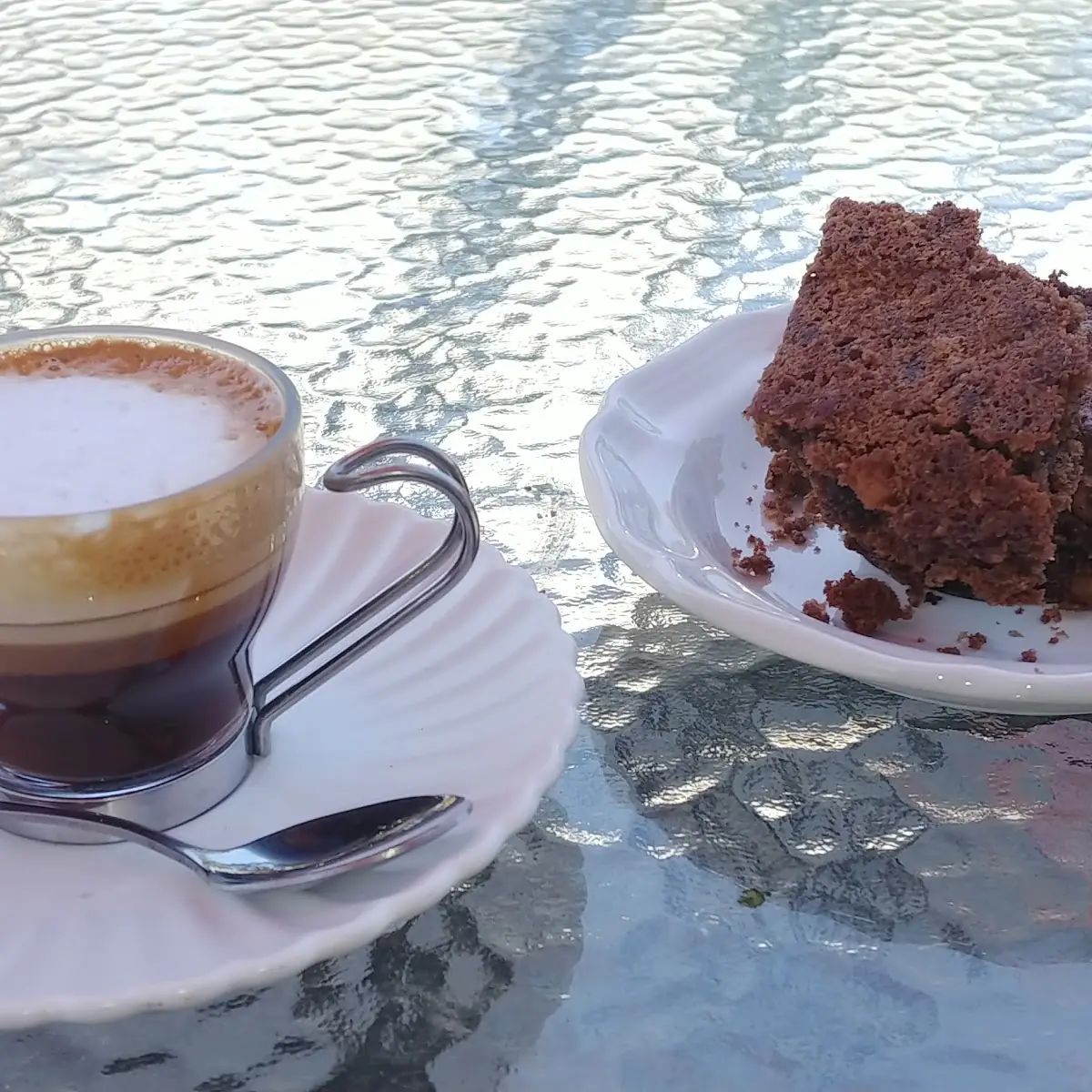 Cafe Americano and a Brownie