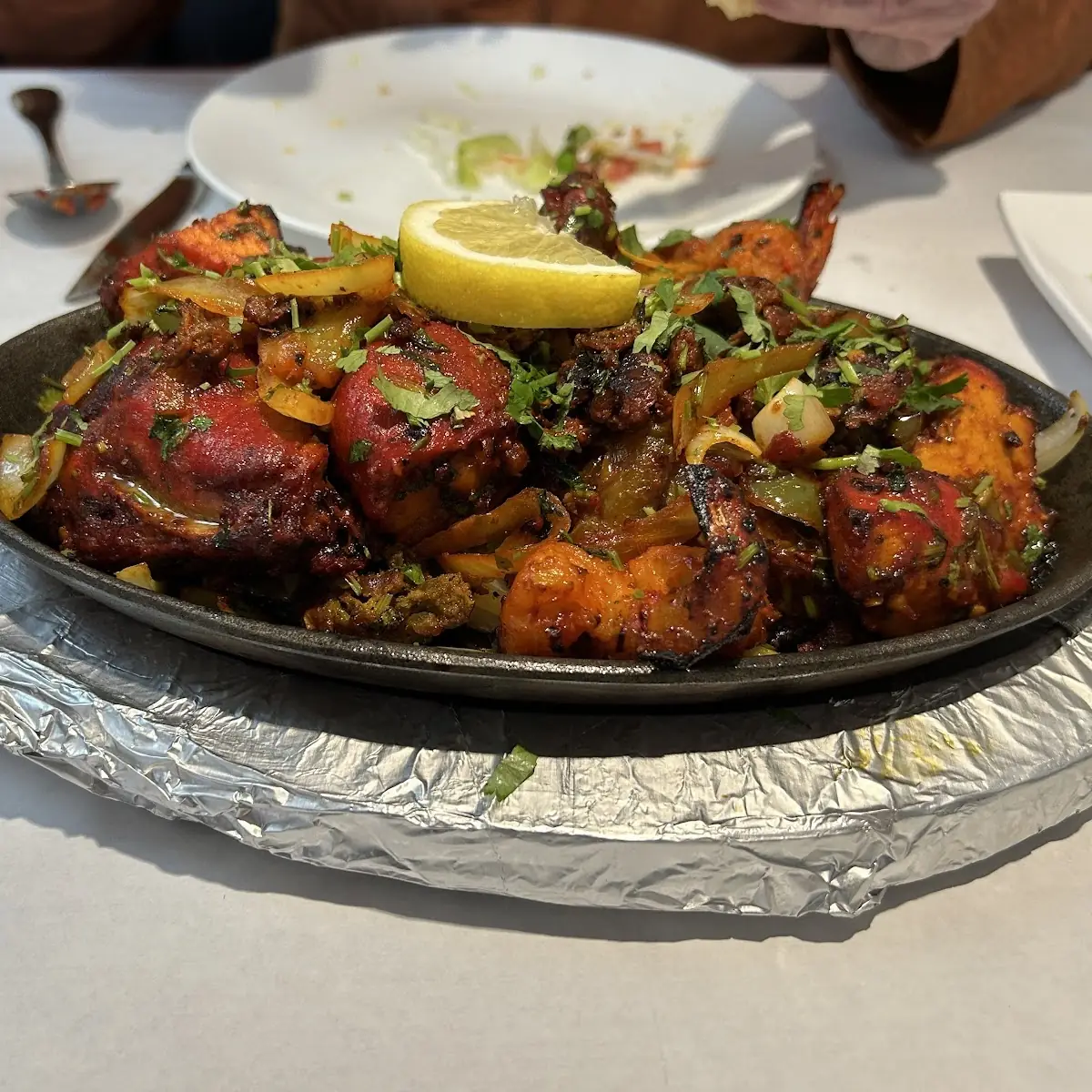 28 Tandoori Mix Grill
