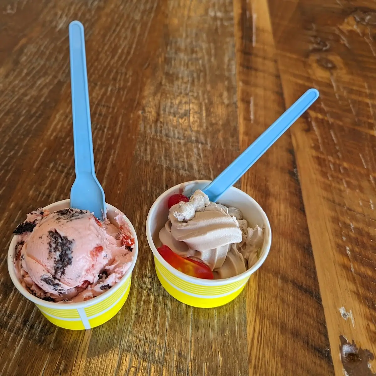 Cherry Amaretto Ice Cream with Chocolate Chunks