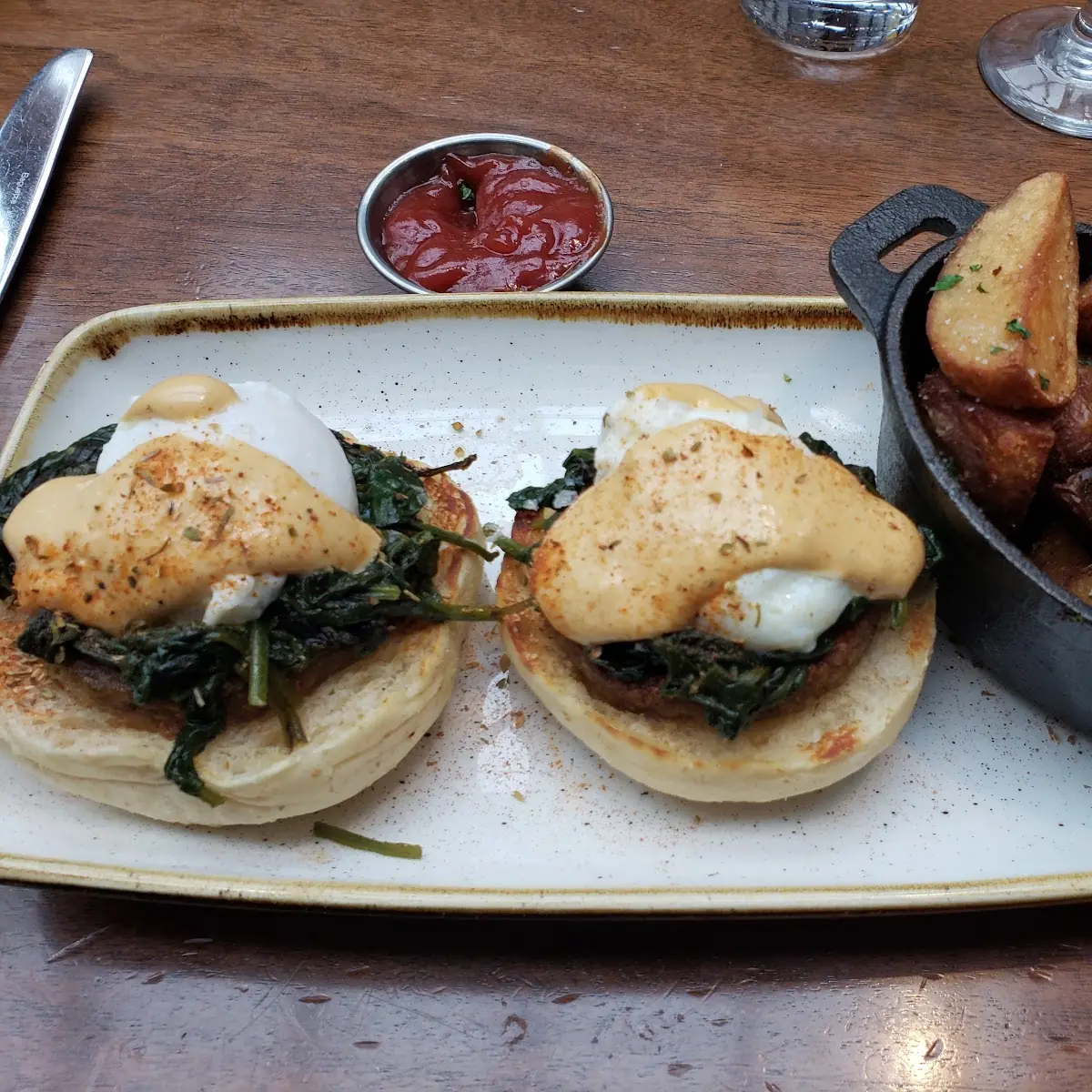 Eggs Benedict with Goetta