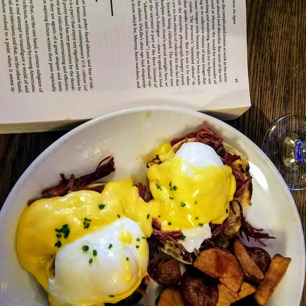 Corned Beef Eggs Benedict