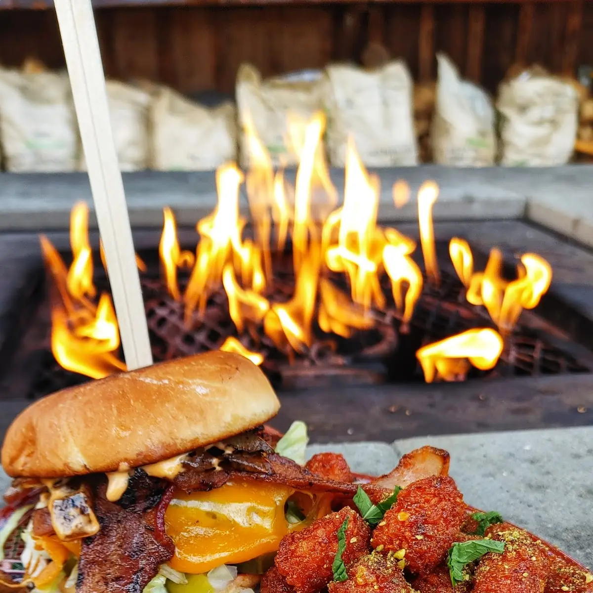 Bacon Cheeseburger