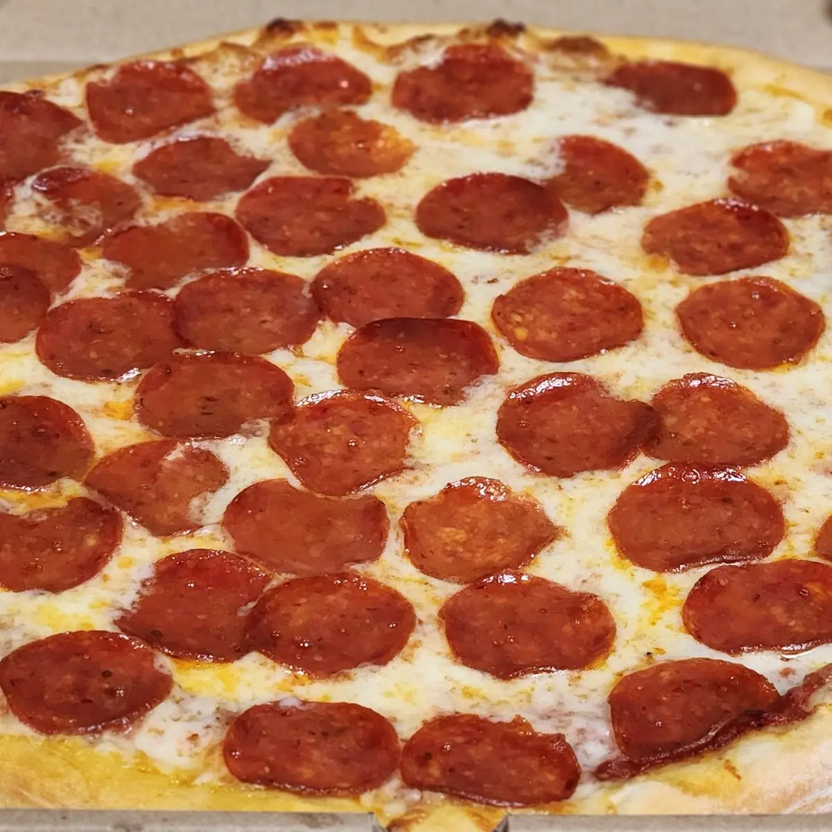 Halal Beef Pepperoni Pizza