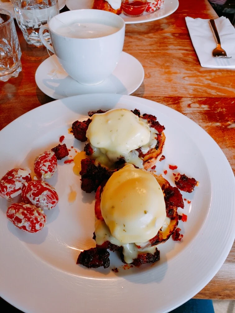 Butternut Crunch Eggs Benedict