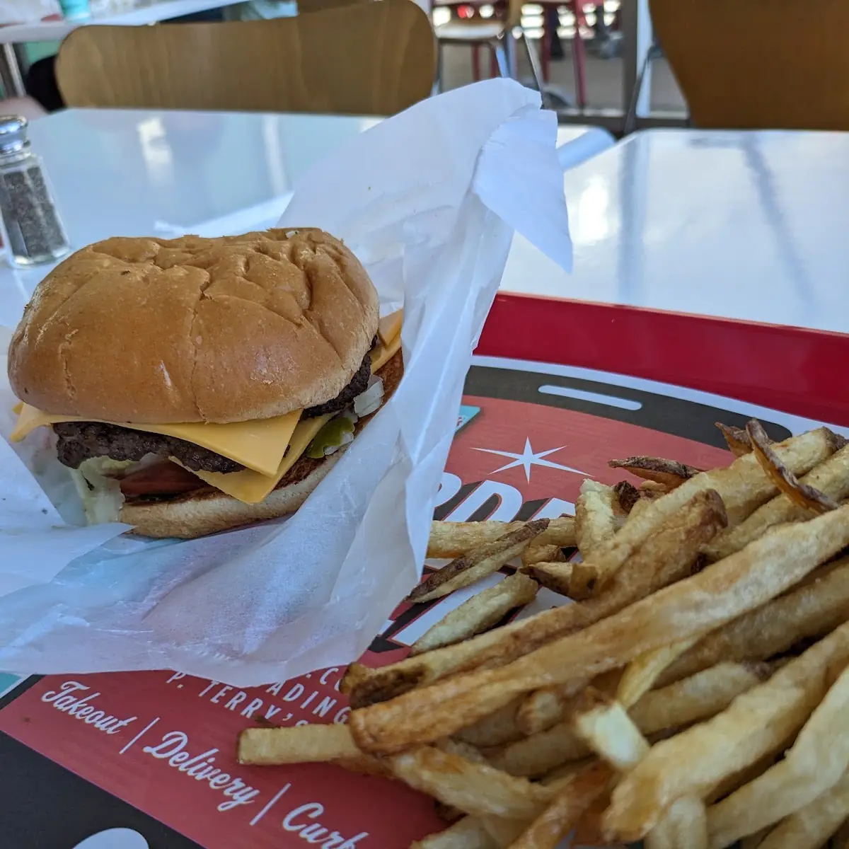 Cheeseburger Combo