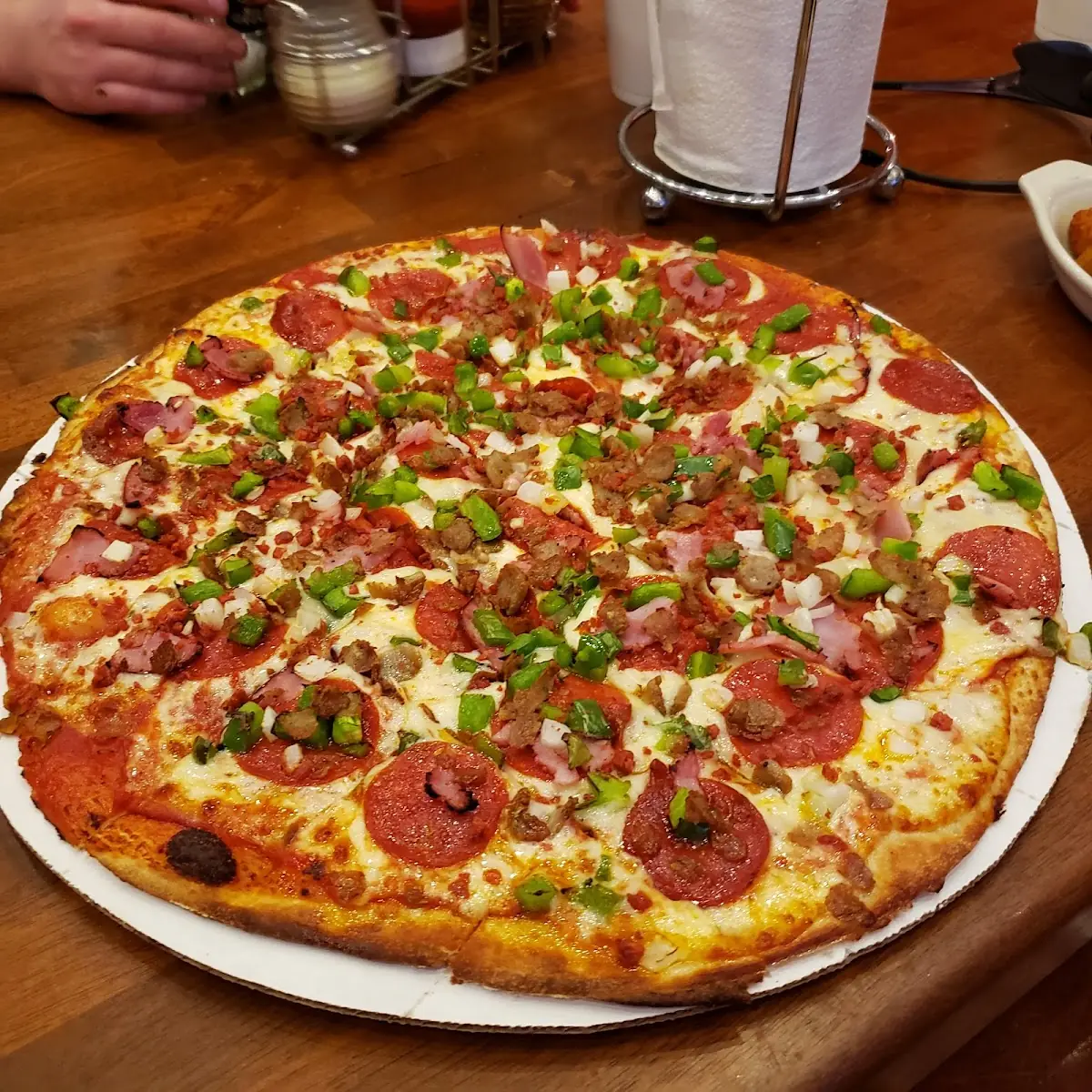 Genos Pizza