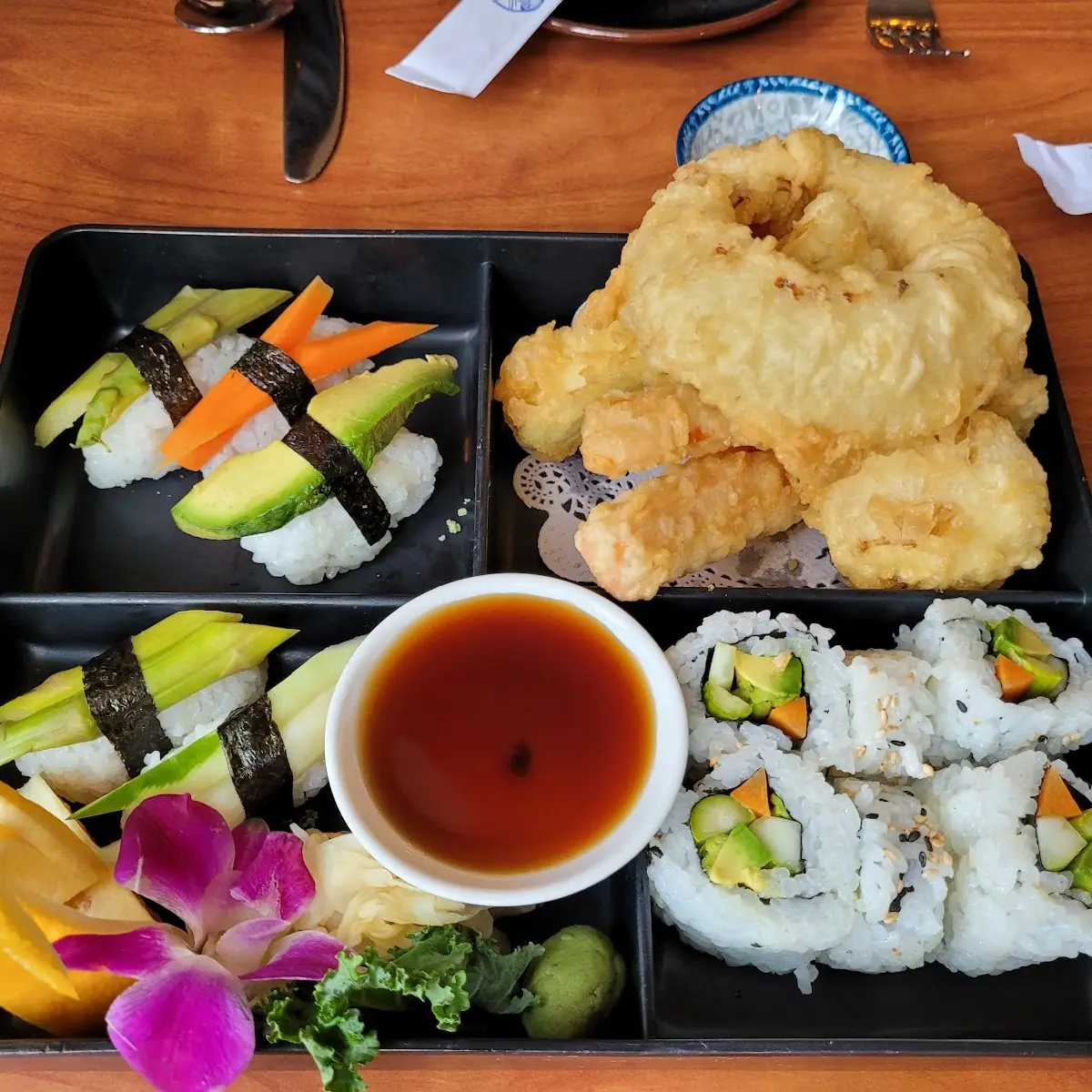 Sushi Sashimi Combo