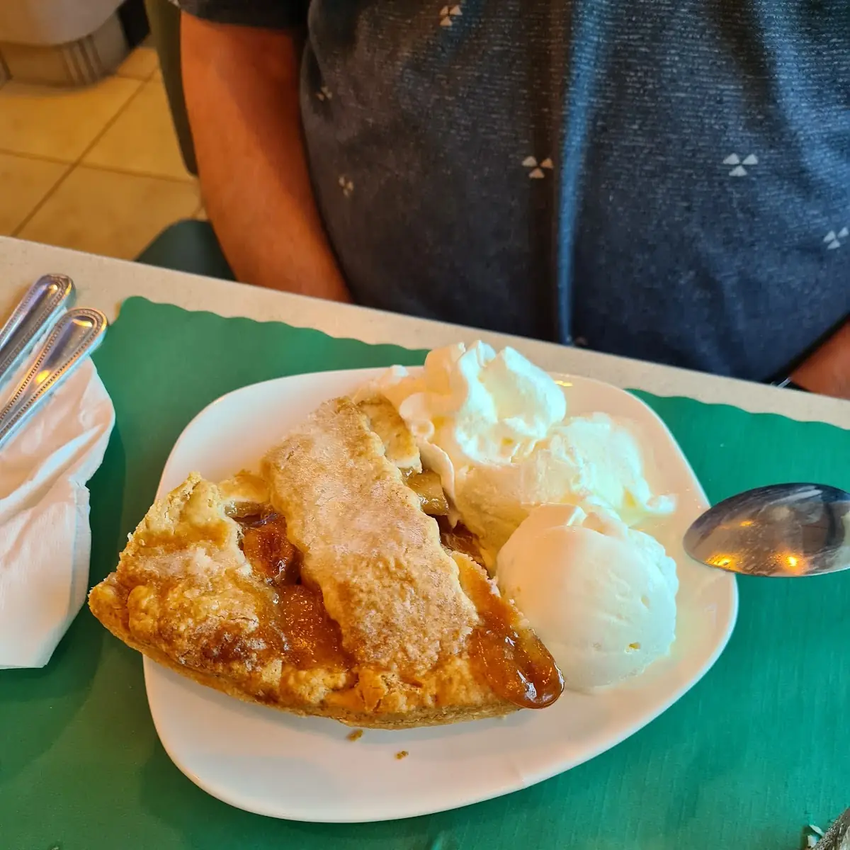 Apple Pie a La Mode
