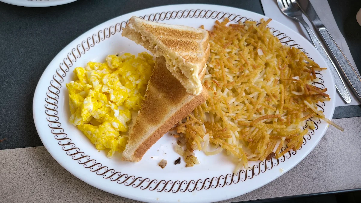 Texas Bacon Eggs&Cheese Melt Plate