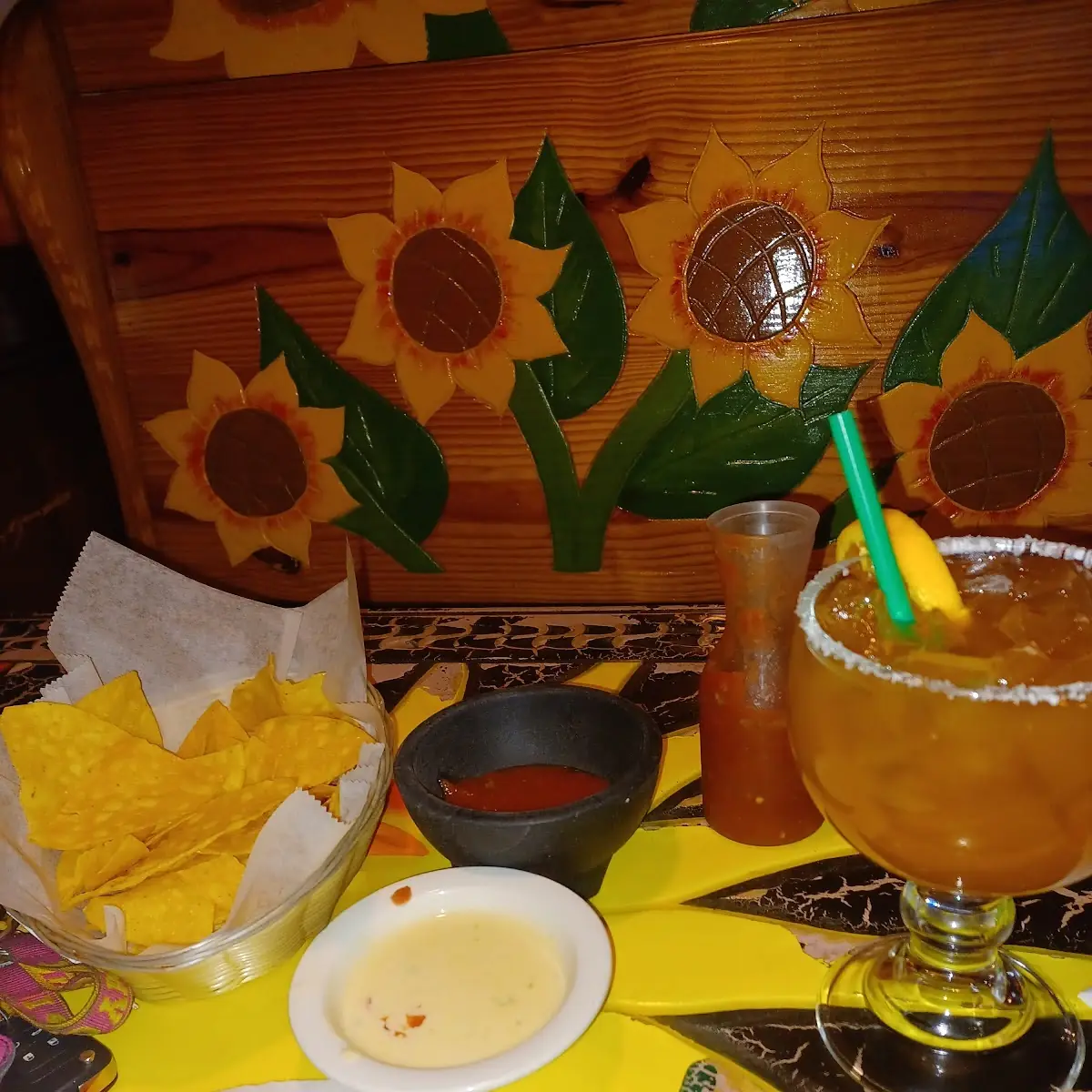 Tortilla Chips and Queso Dip