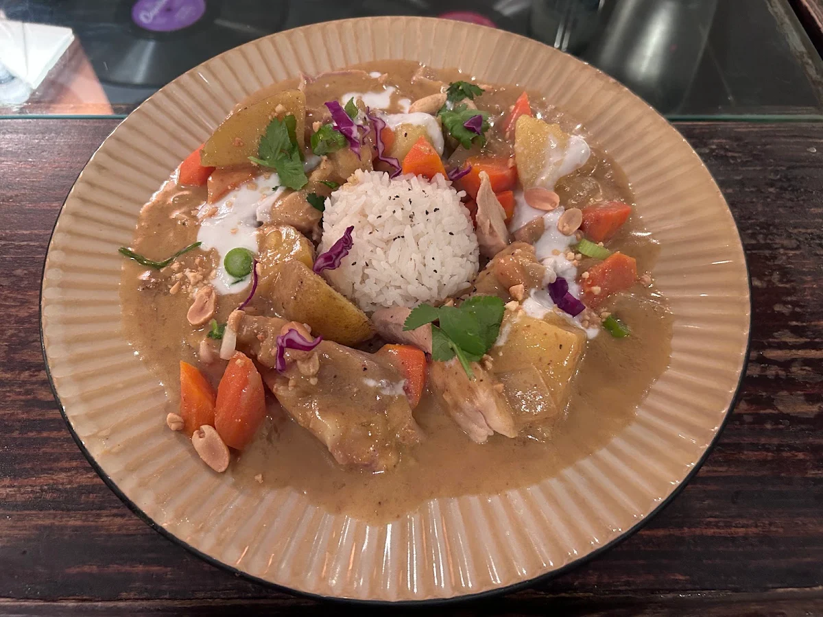 Chicken Massaman Curry