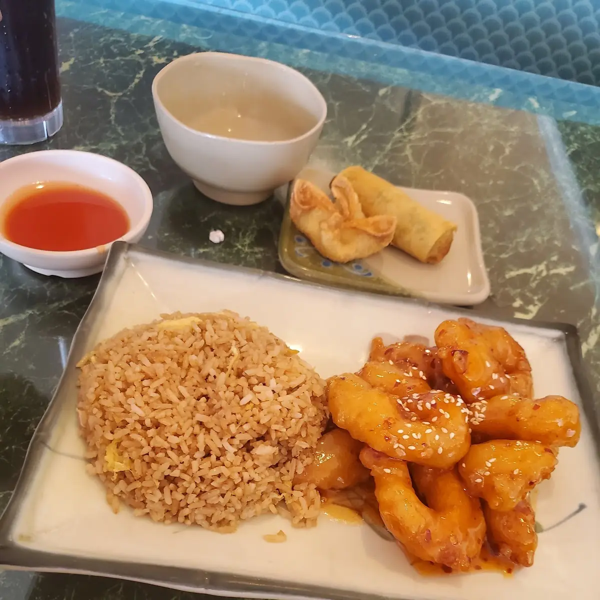 Sesame Chicken Combo Plate