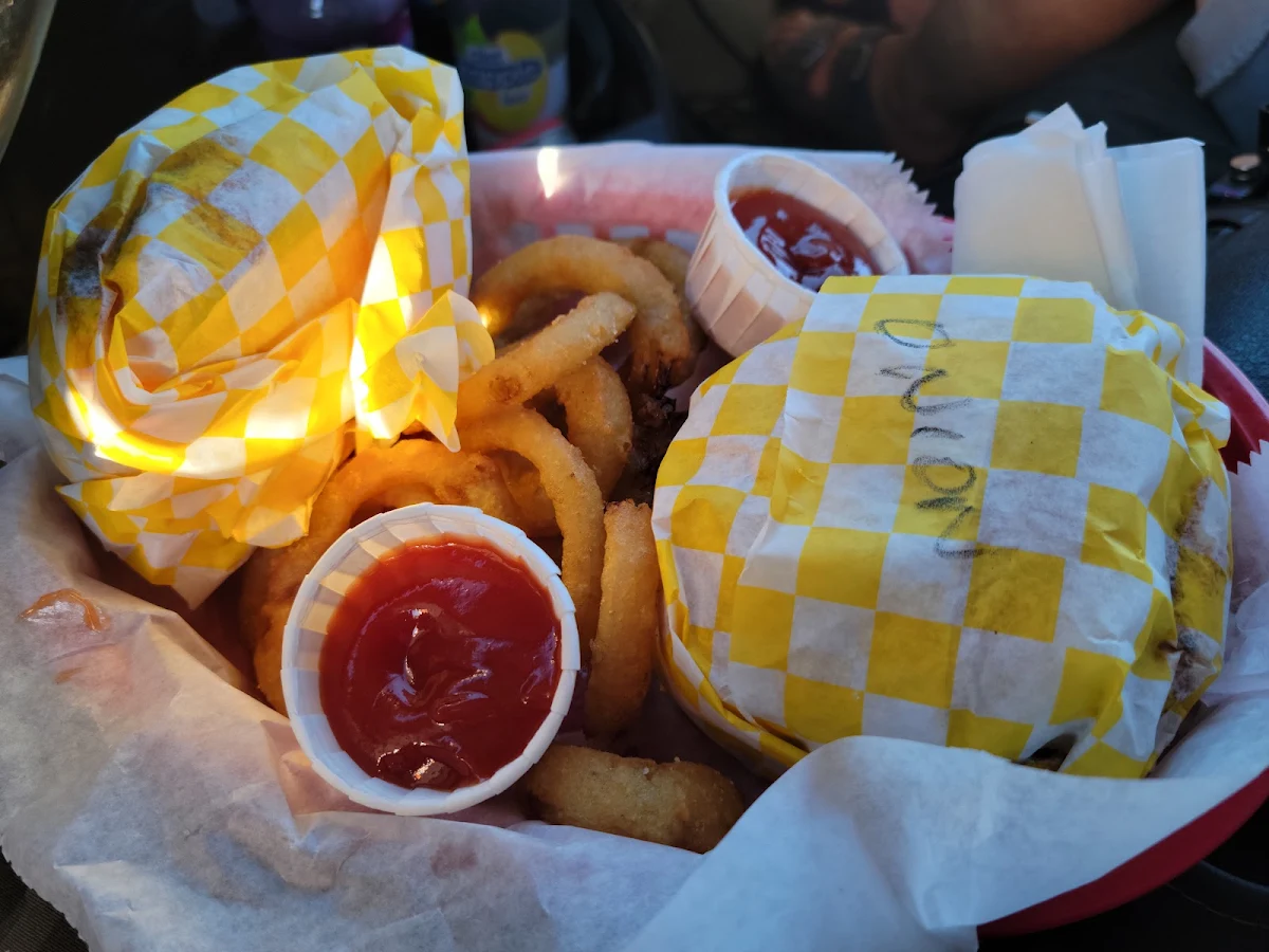 BBQ Cheeseburgers
