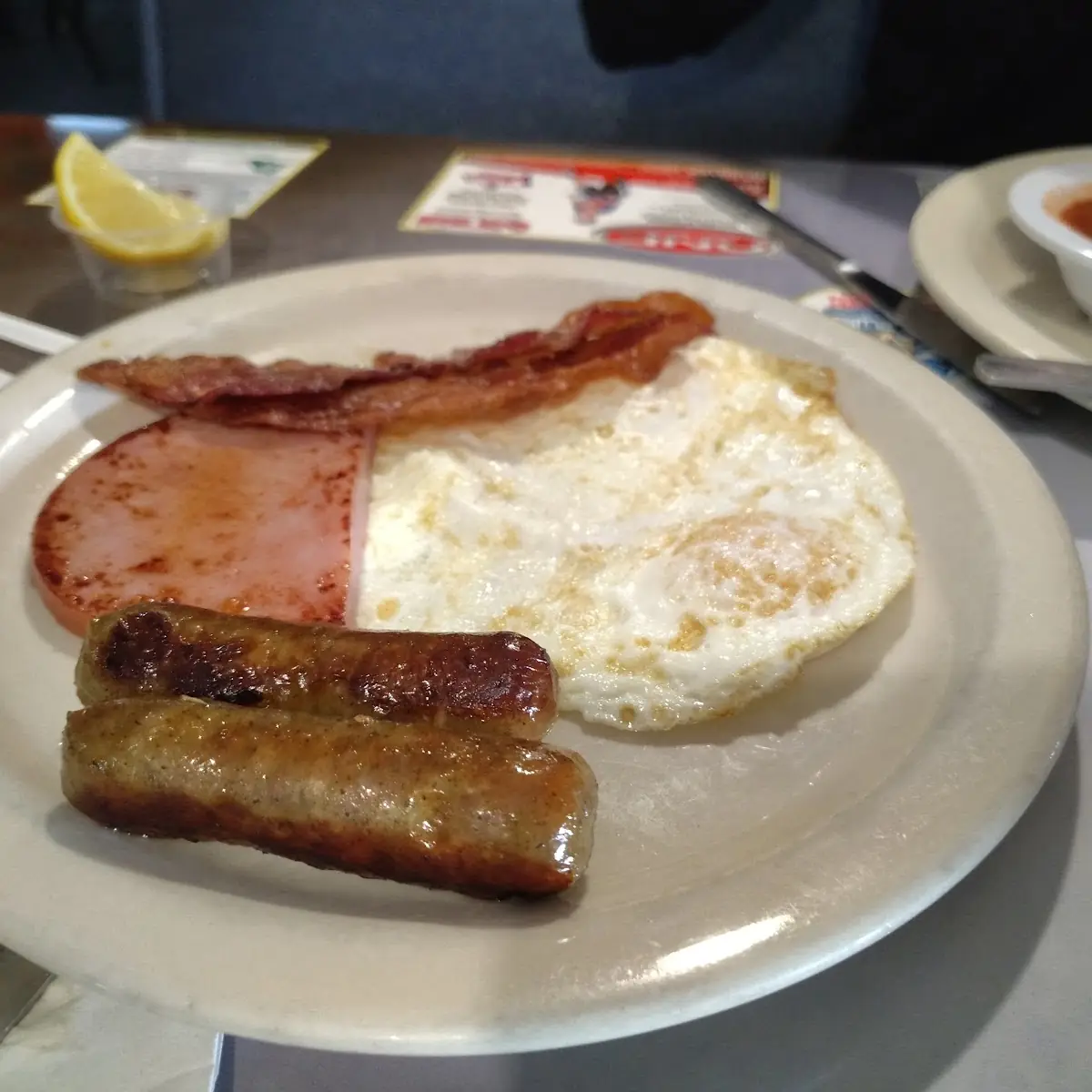 Sausage w/ 2 Eggs