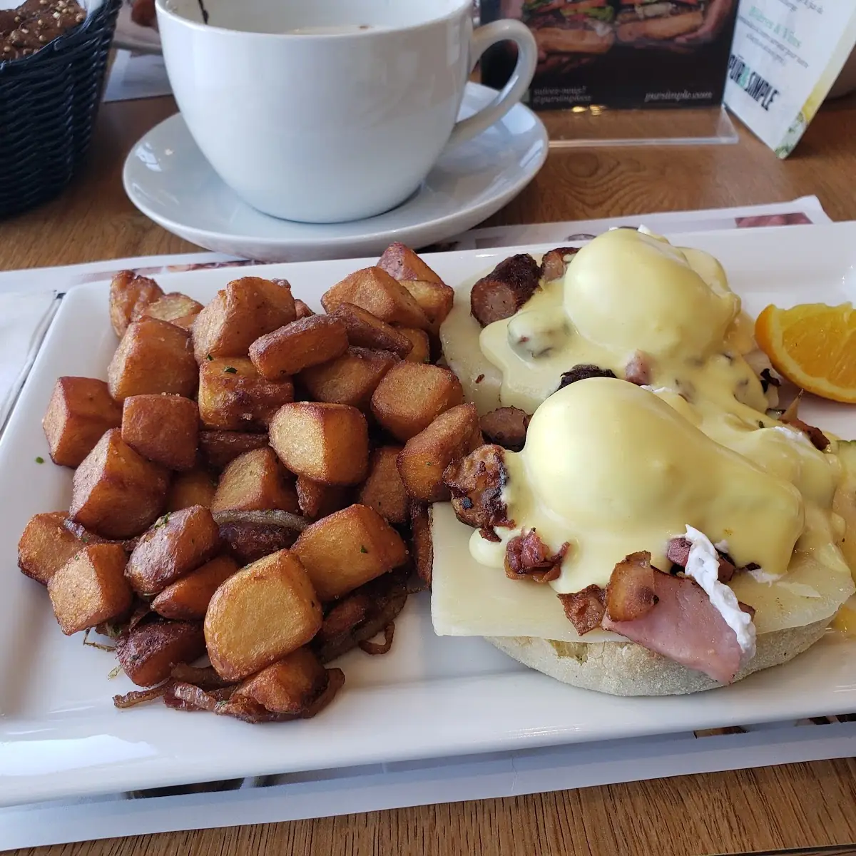 Benedict Eggs