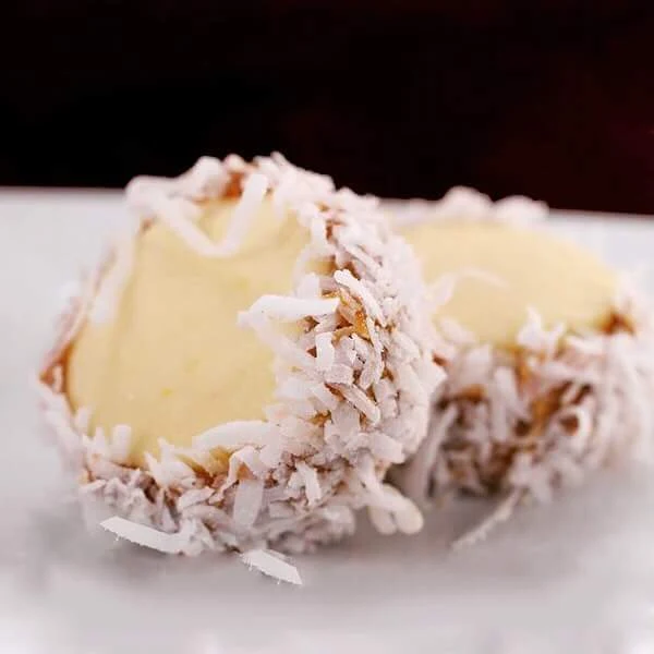 Alfajor De Maicena, Panaderia Latina Bakery