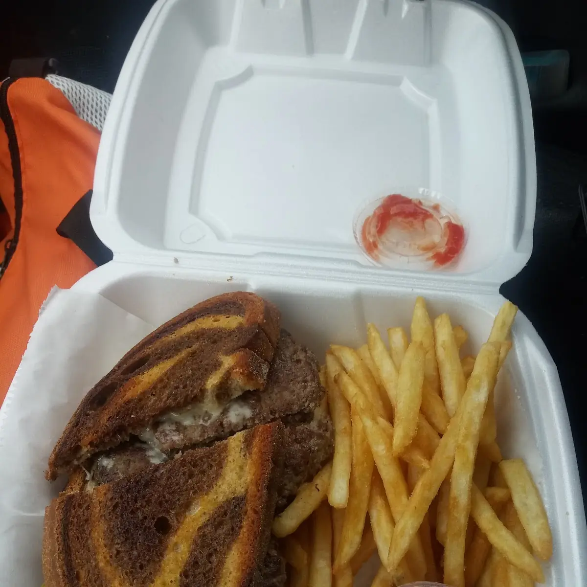 Olive Burger & Fries