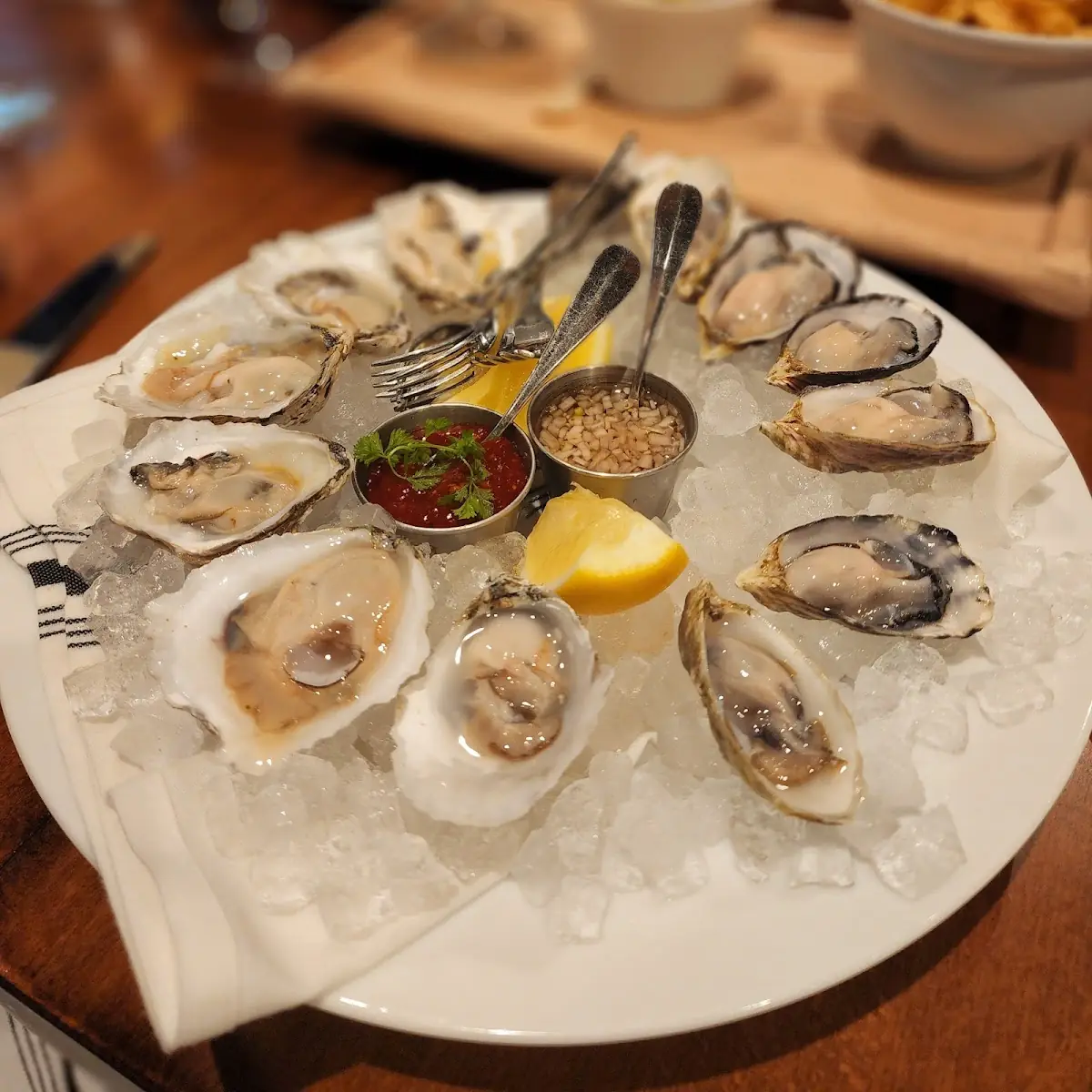 Raw Oysters East & West Coast
