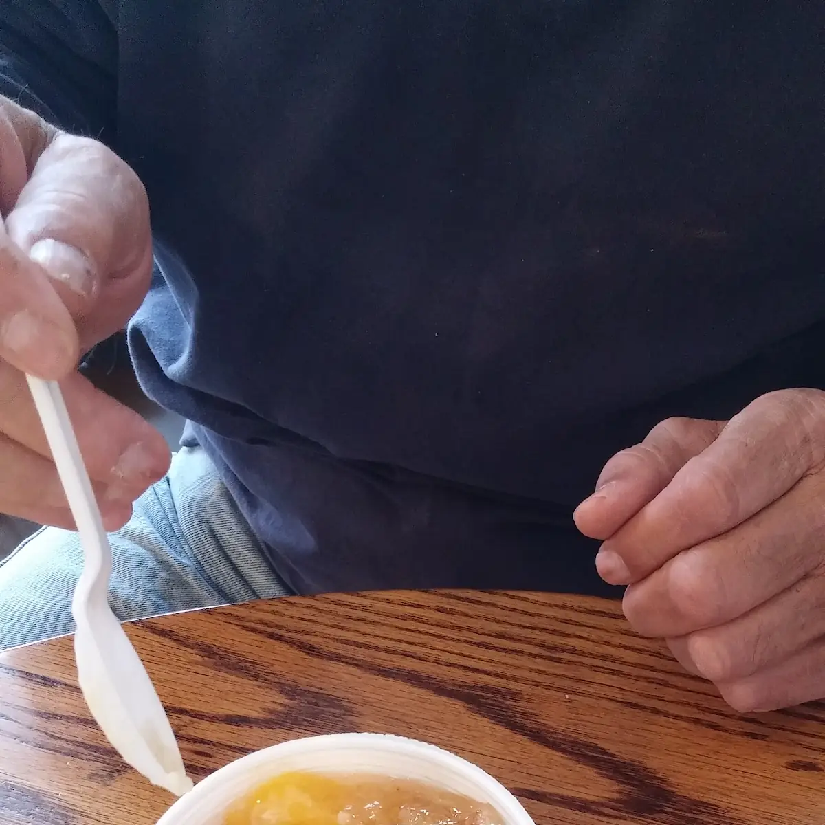Peach Cobbler a La Mode