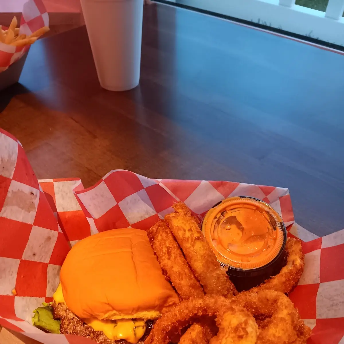 World Famous Whaan Burger Combo