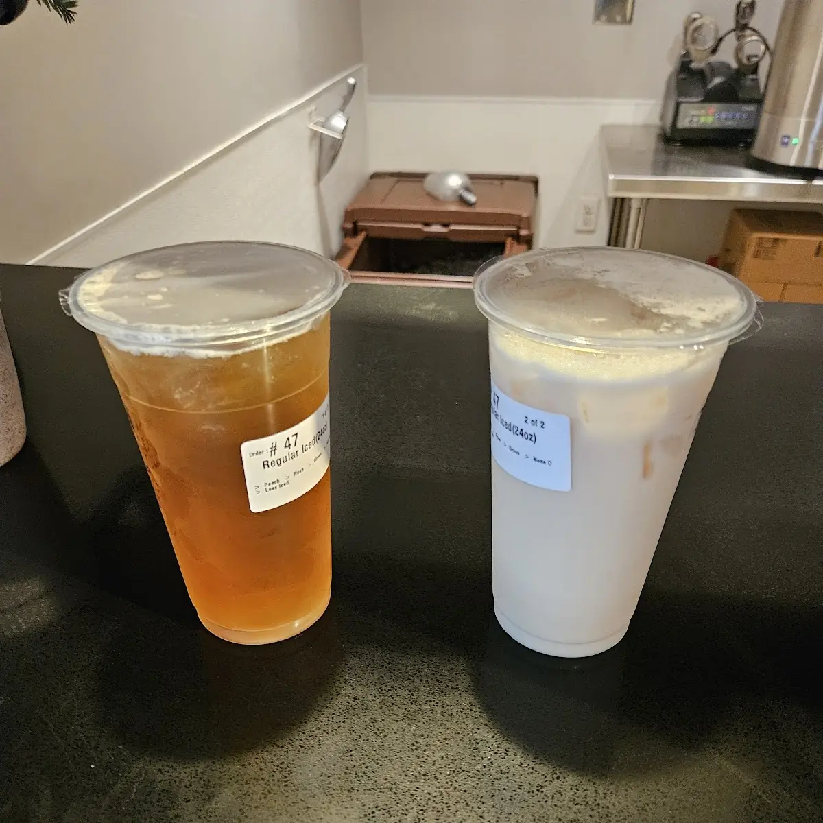 Jasmin Milk Tea and Peach Tea