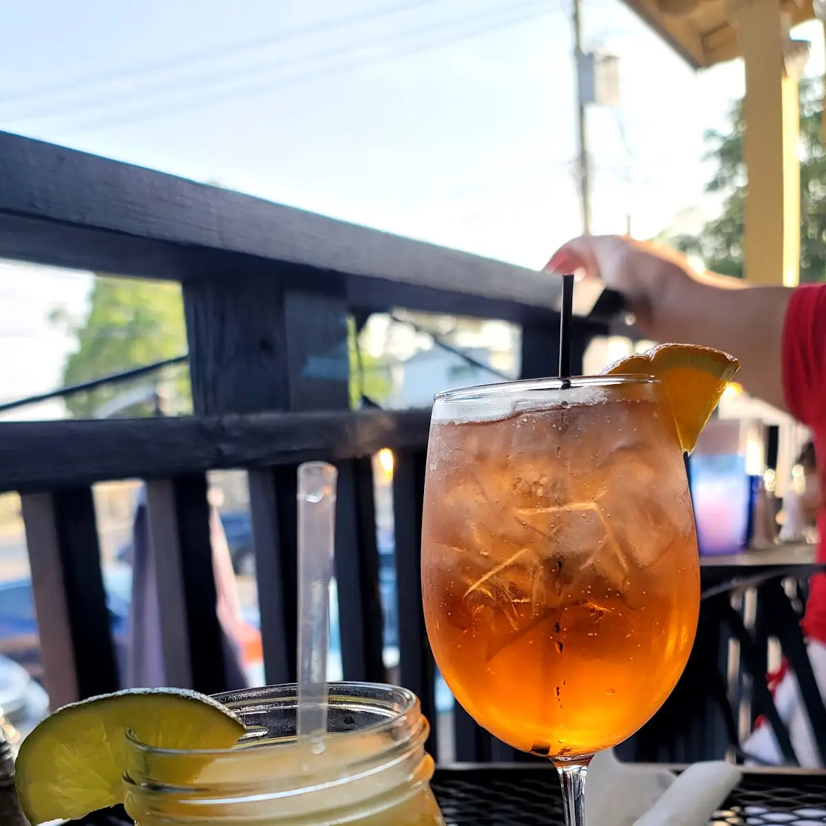 Aperol Spritz & Mango Margarita