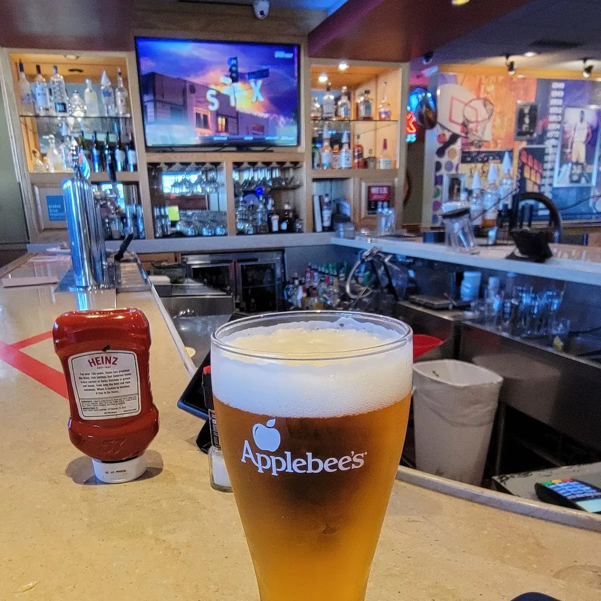 Modelo Especial Beer